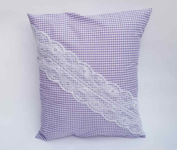 Lilac Gingham White Lace Design with Envelope